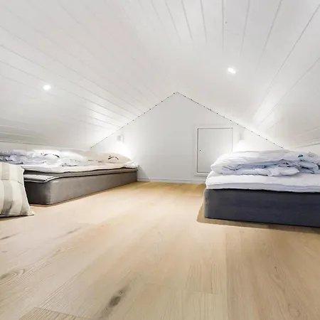 5 Bedroom Cozy Home In Ebeltoft * Эбельтофт
